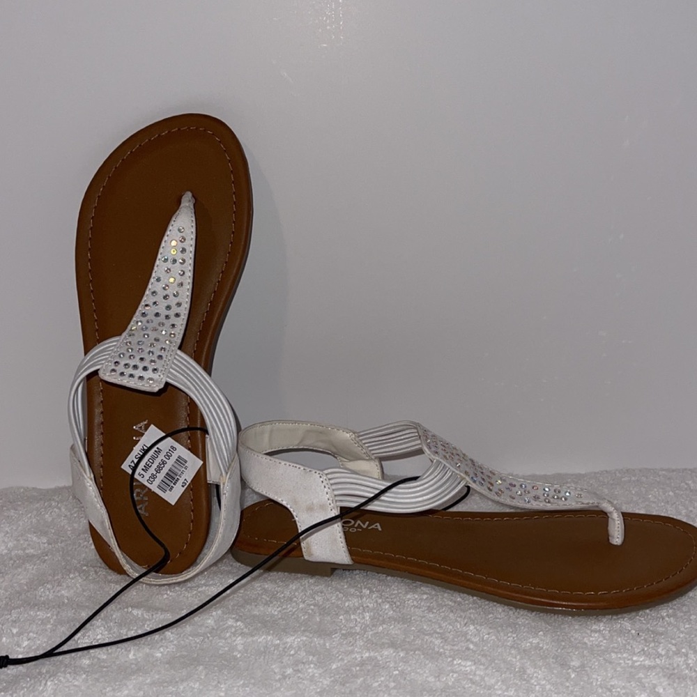 NWT Girls Arizona Ankle Strap Sandals